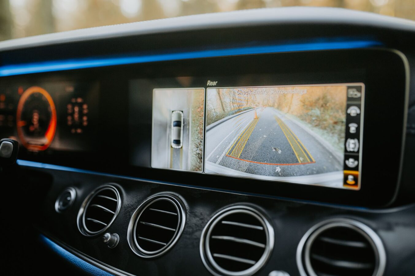 car 360 degree camera system bird eye view display