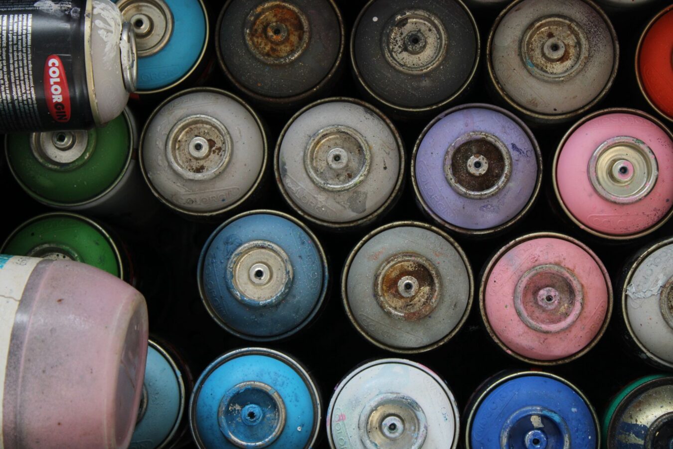 aerosol can valve mechanism cross section