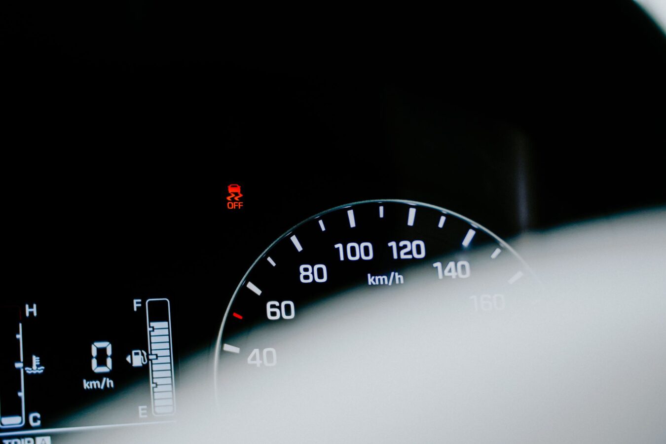 run-flat tire pressure monitoring system dashboard warning