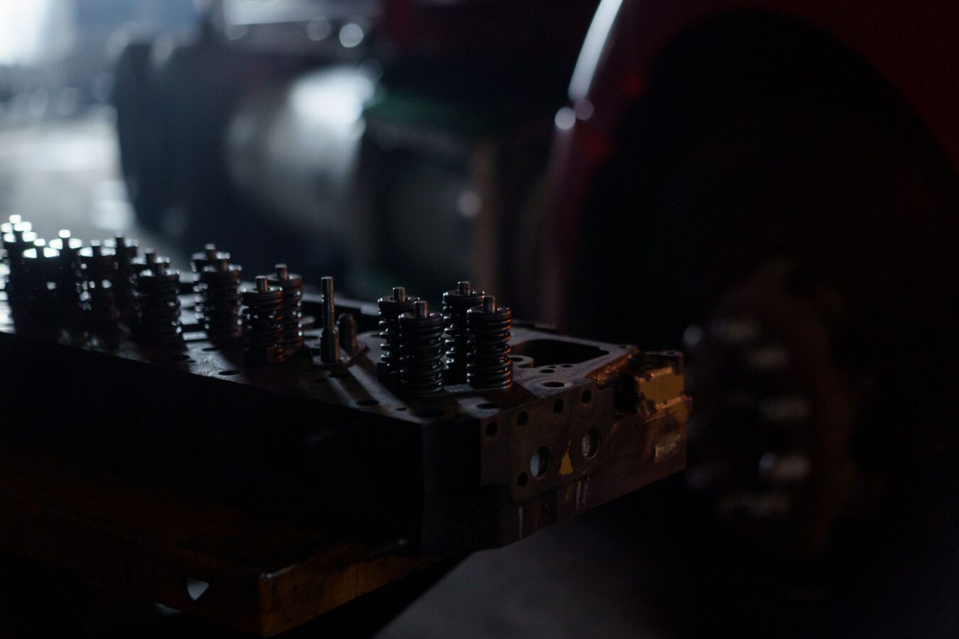 exploded view camshaft engine cylinder head