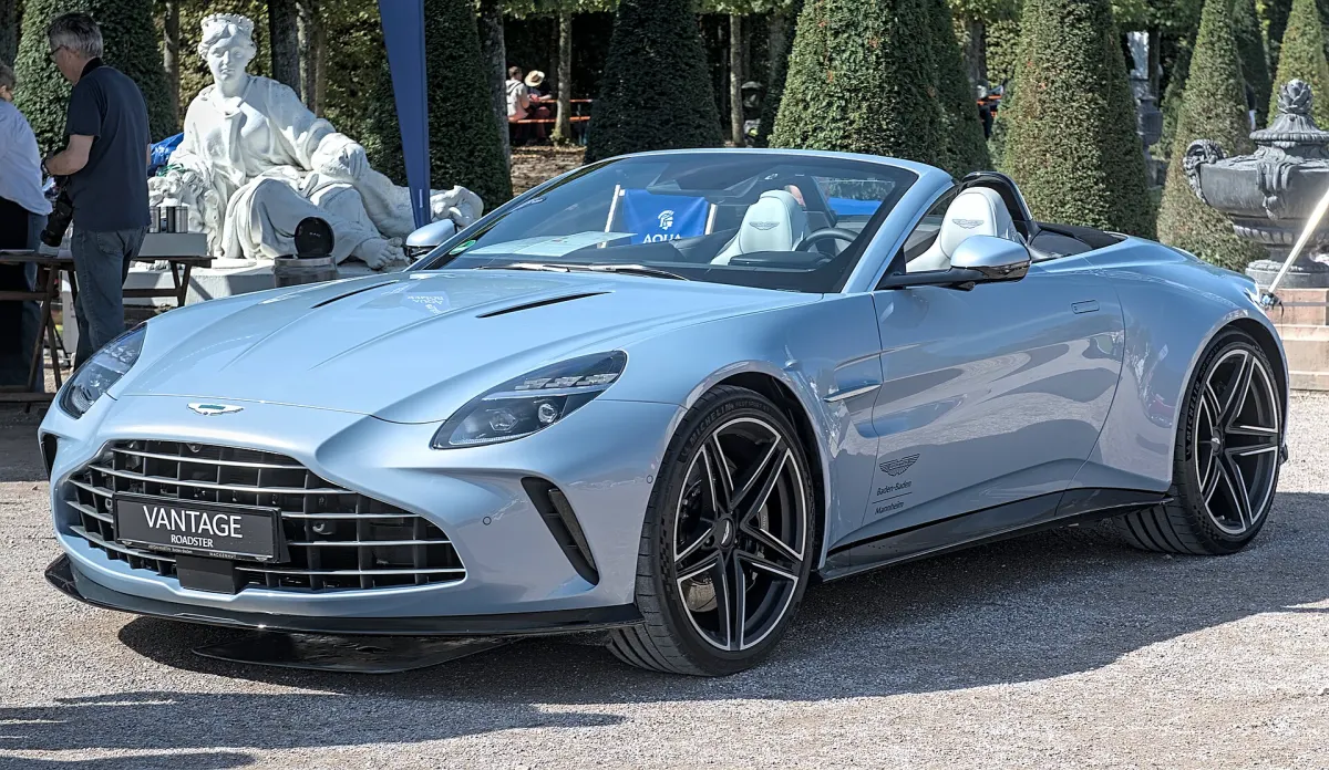Aston Martin Vantage Roadster