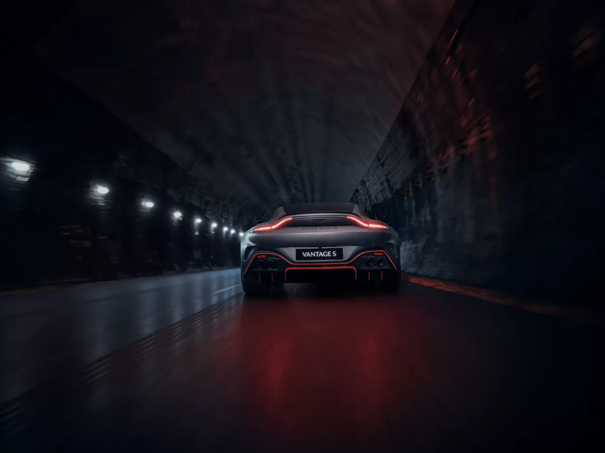 Aston Martin Vantage S