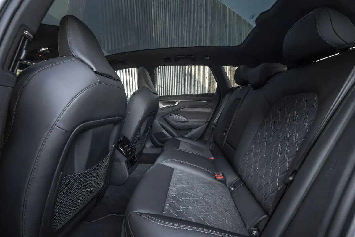 Audi A6 Avant, planche de bord