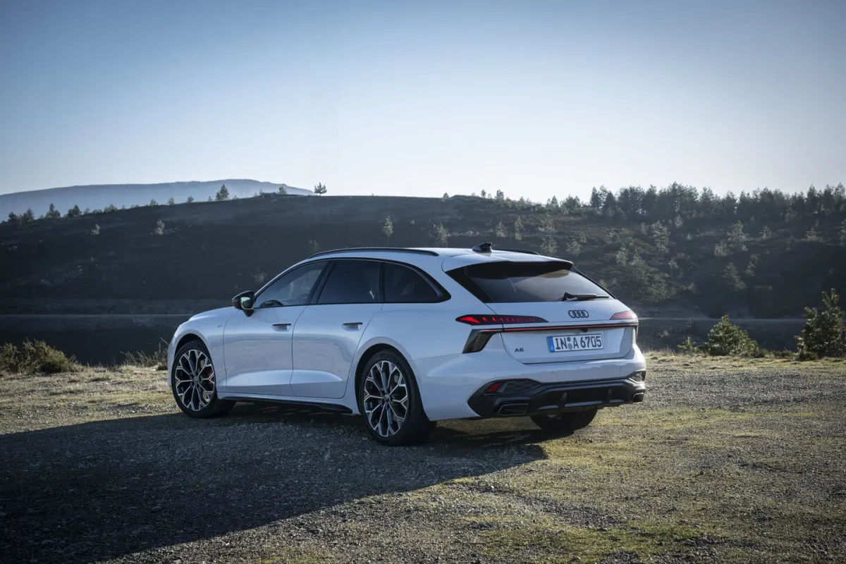 Audi A6 Avant, places arrière