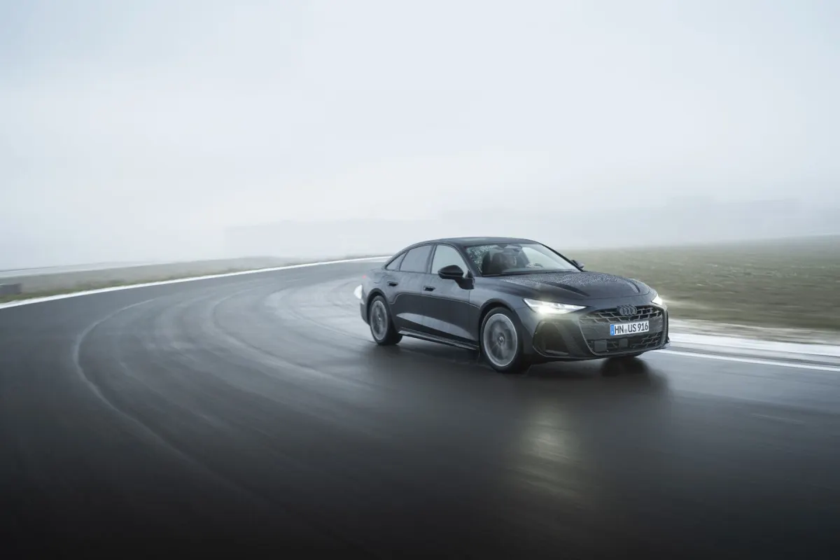 Audi A6 berline (C9), sur circuit