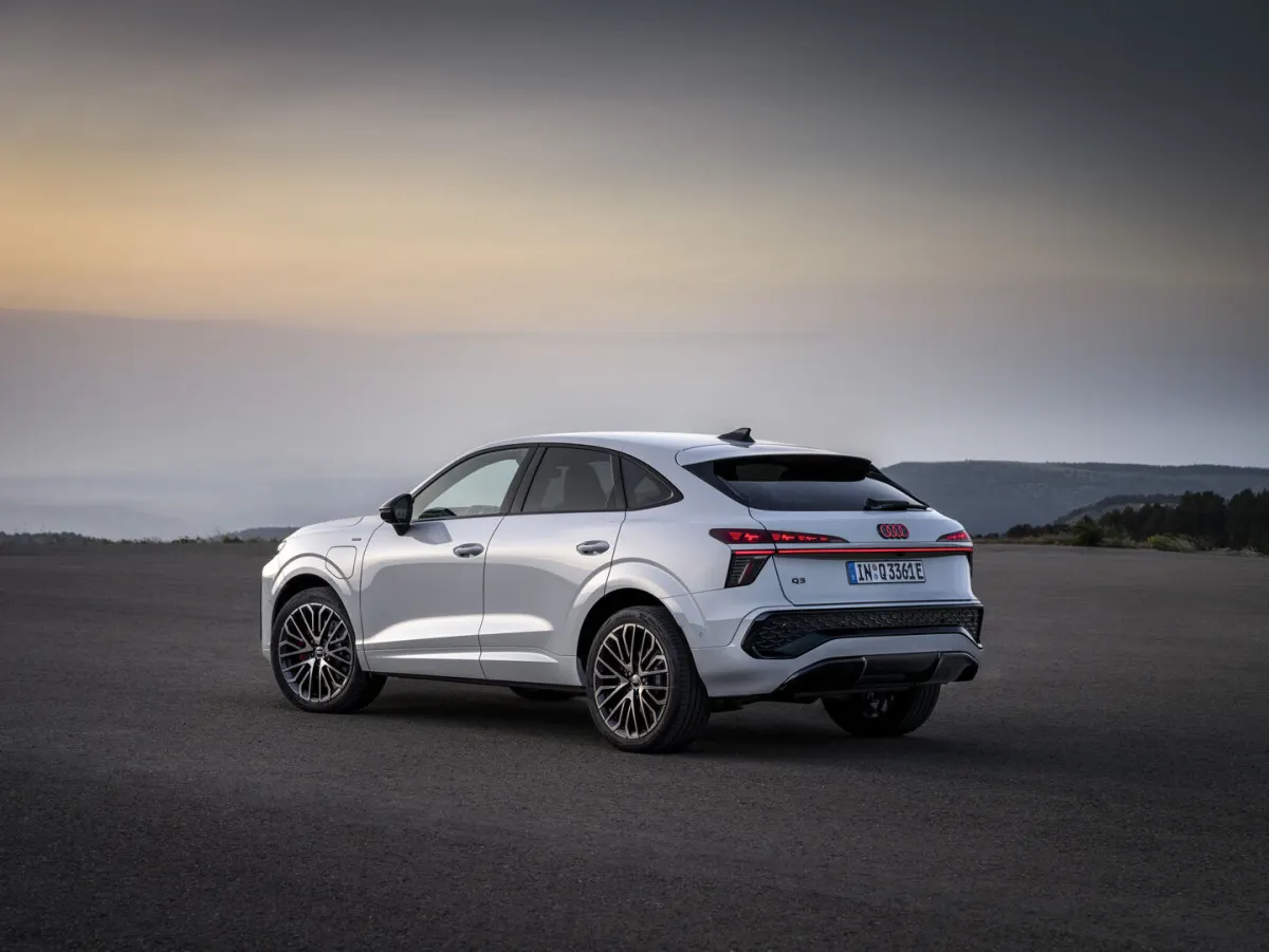 Audi Q3 Sportback, arrière 3/4
