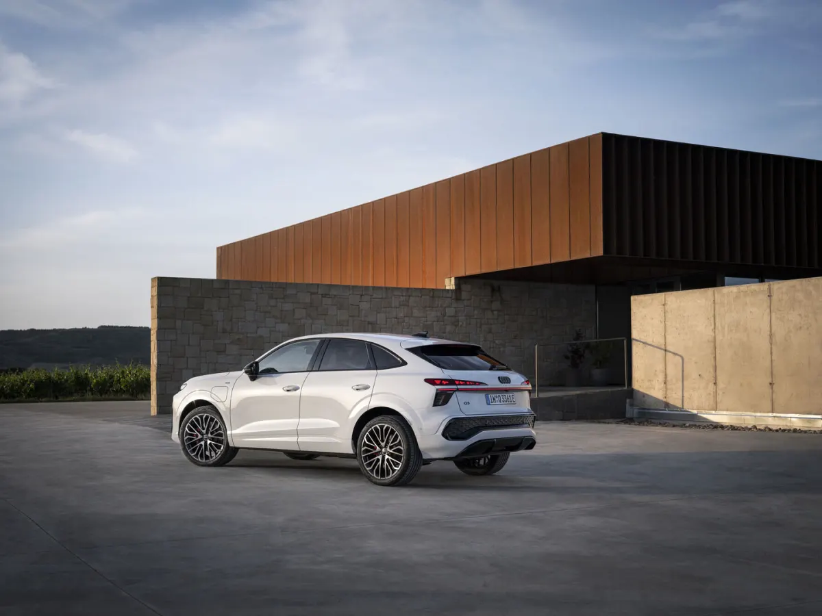 Audi Q3 Sportback, profil arrière 3/4