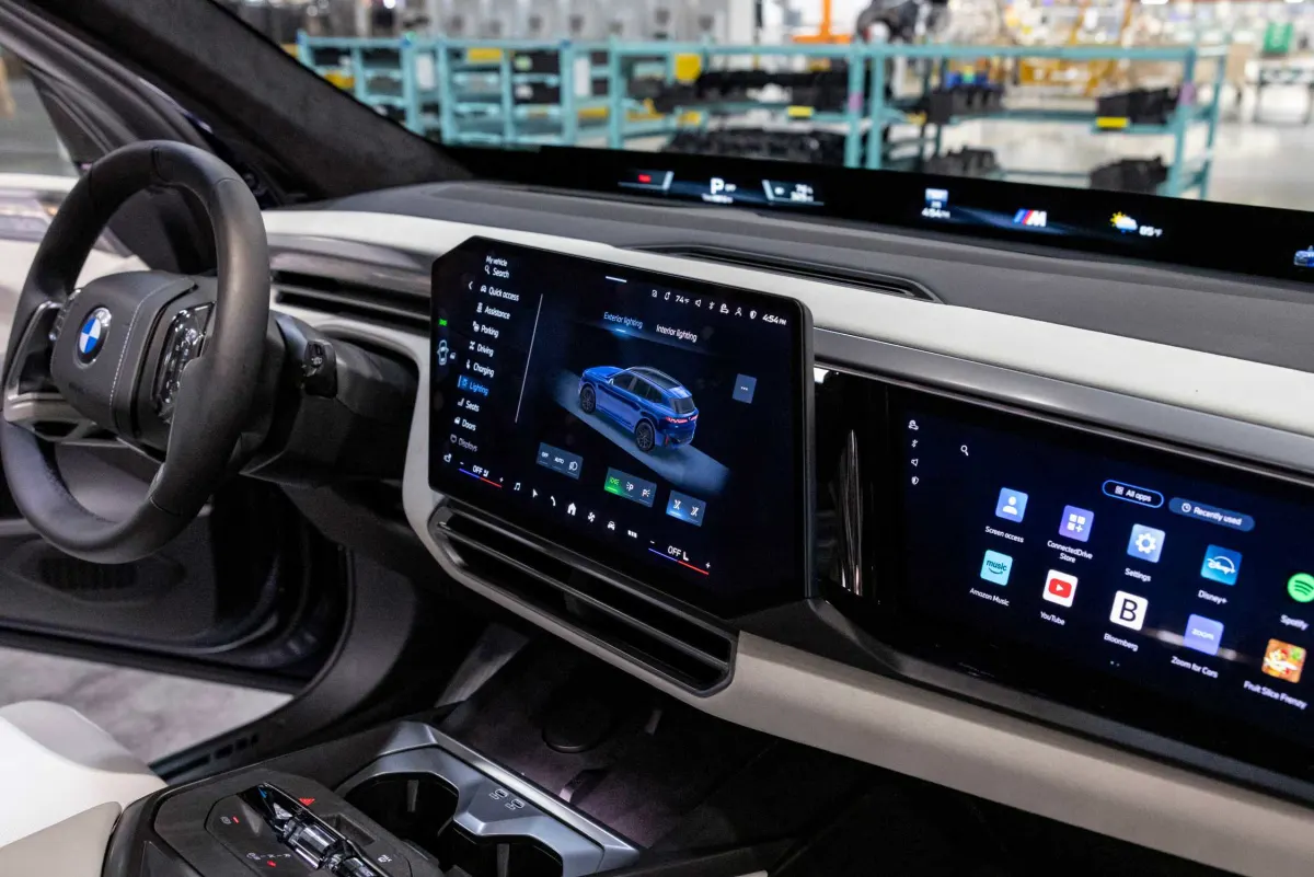 BMW X5 (G65), poste de conduite