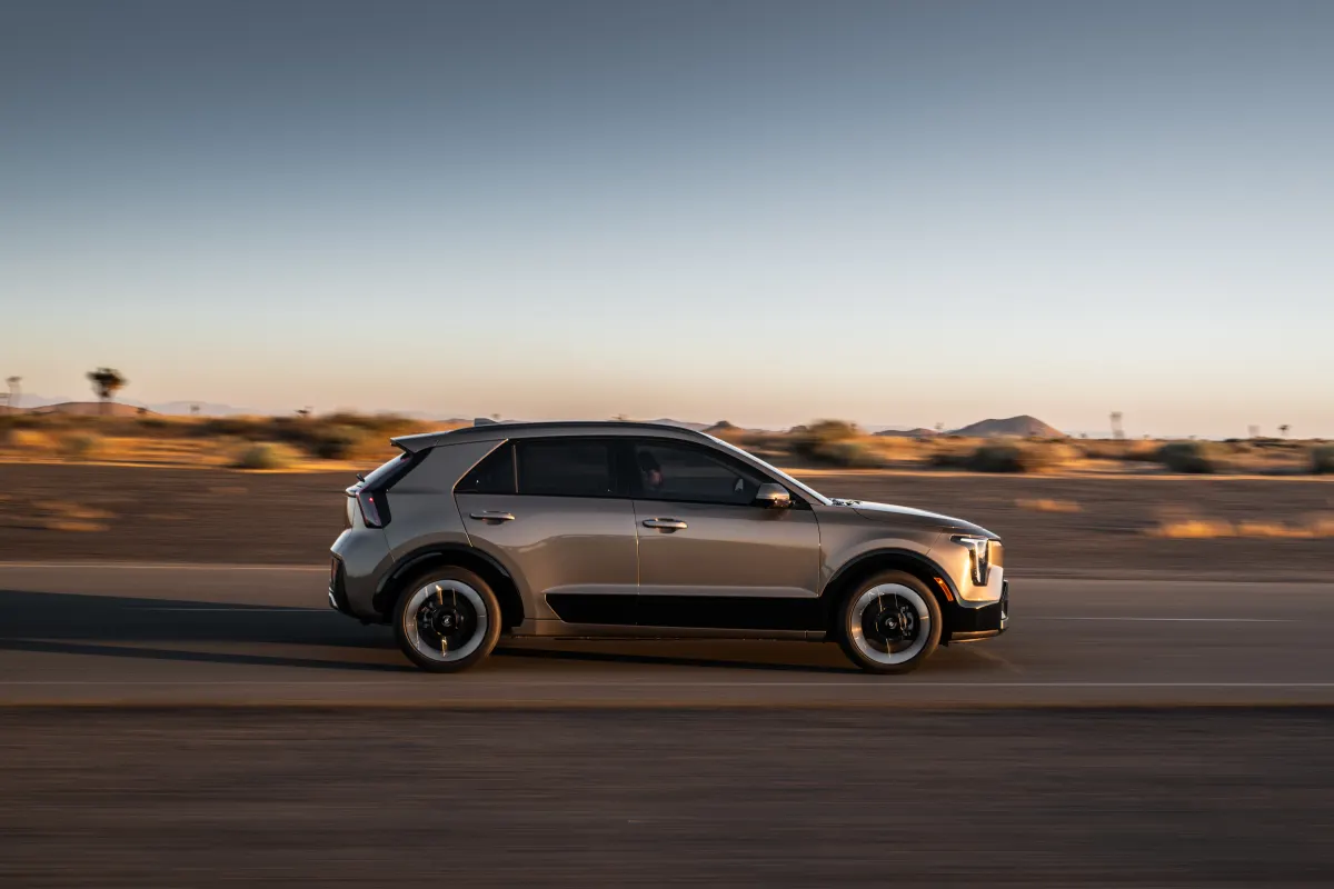 Kia Niro restylé, profil