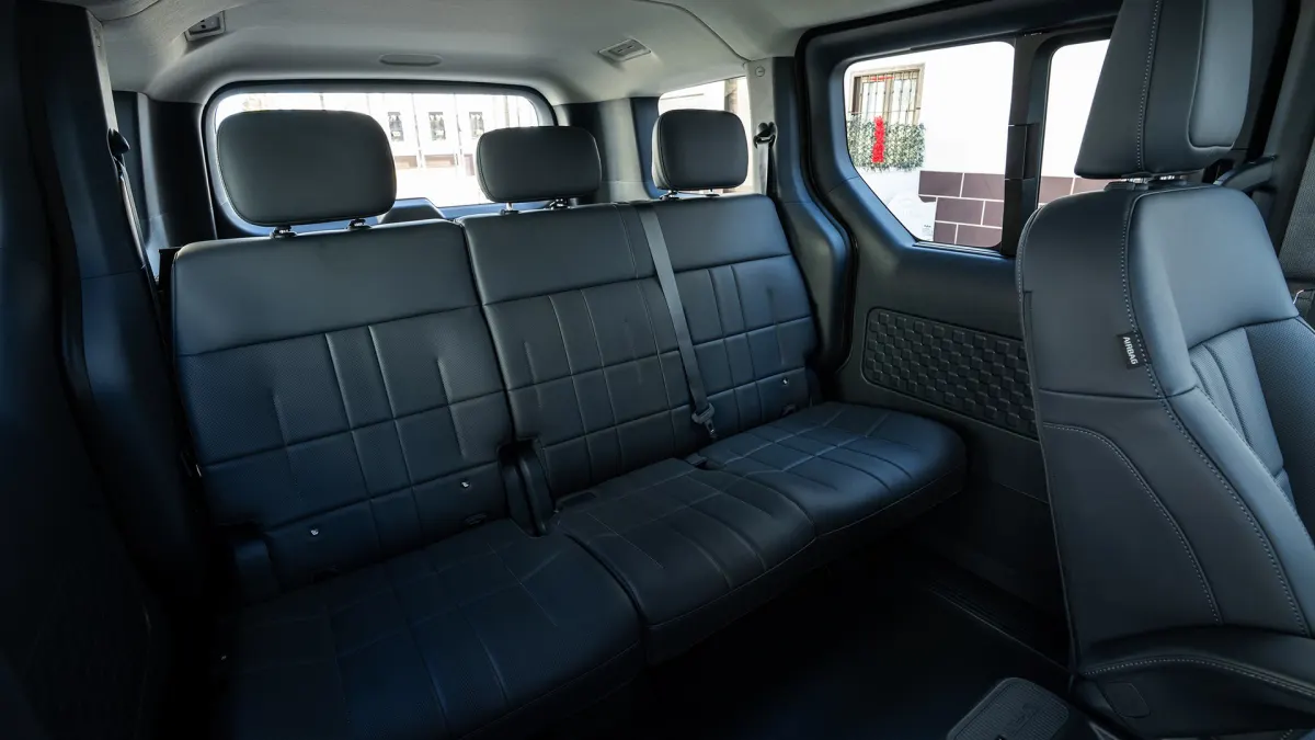 Kia PV5 Passenger, banquette arrière