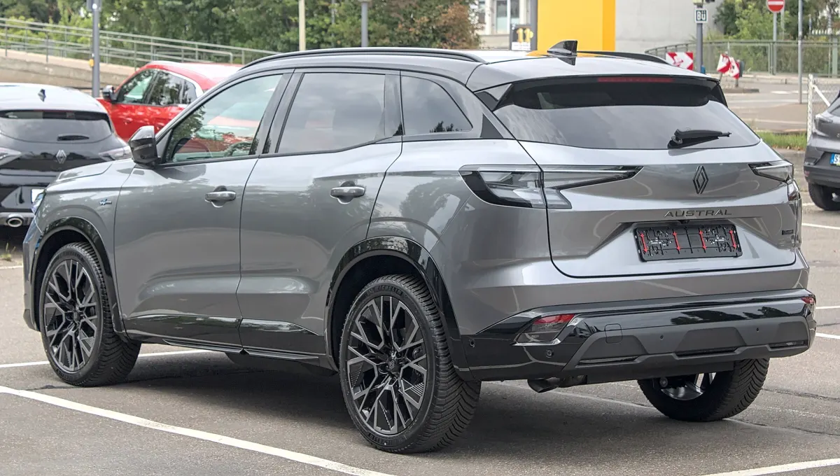 Renault Austral restylé (2025), arrière 3/4