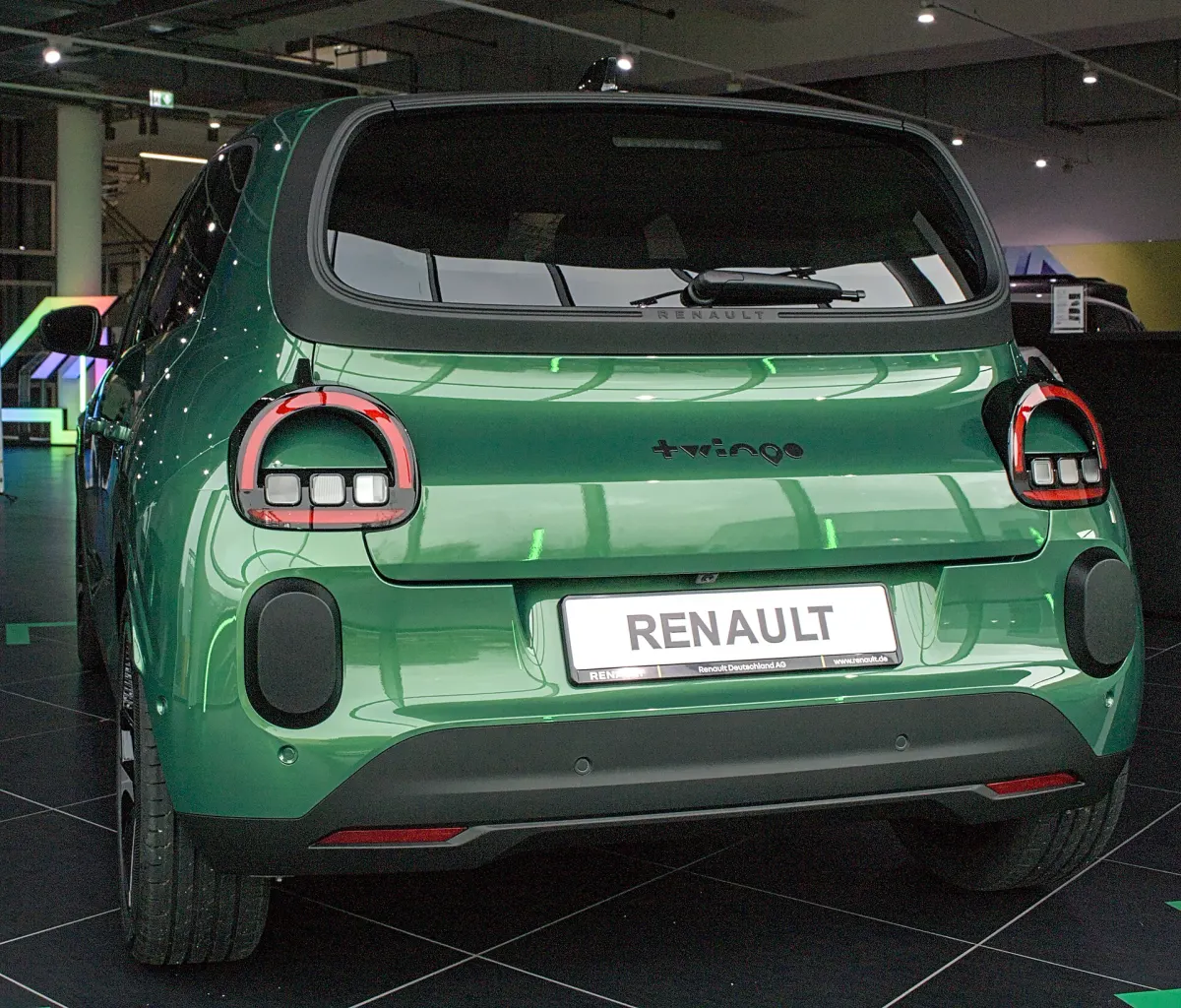 Renault Twingo E-Tech électrique, vue arrière et feux